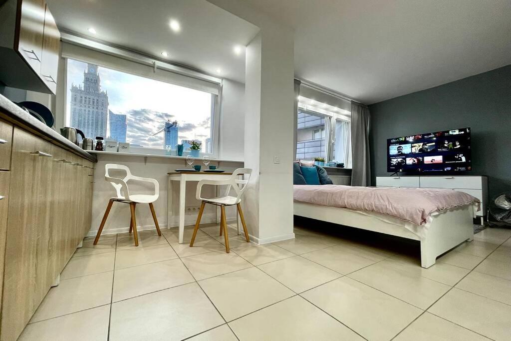 Апартаменти Gold 3 Metro X2 Wifi 300 Mbs 60'Tv Netflix Hbo Appletv+ Варшава Екстер'єр фото