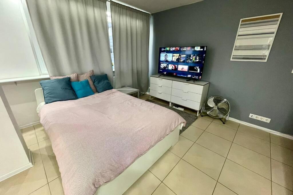 Апартаменти Gold 3 Metro X2 Wifi 300 Mbs 60'Tv Netflix Hbo Appletv+ Варшава Екстер'єр фото