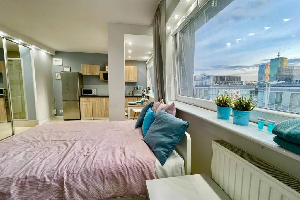 Апартаменти Gold 3 Metro X2 Wifi 300 Mbs 60'Tv Netflix Hbo Appletv+ Варшава Екстер'єр фото
